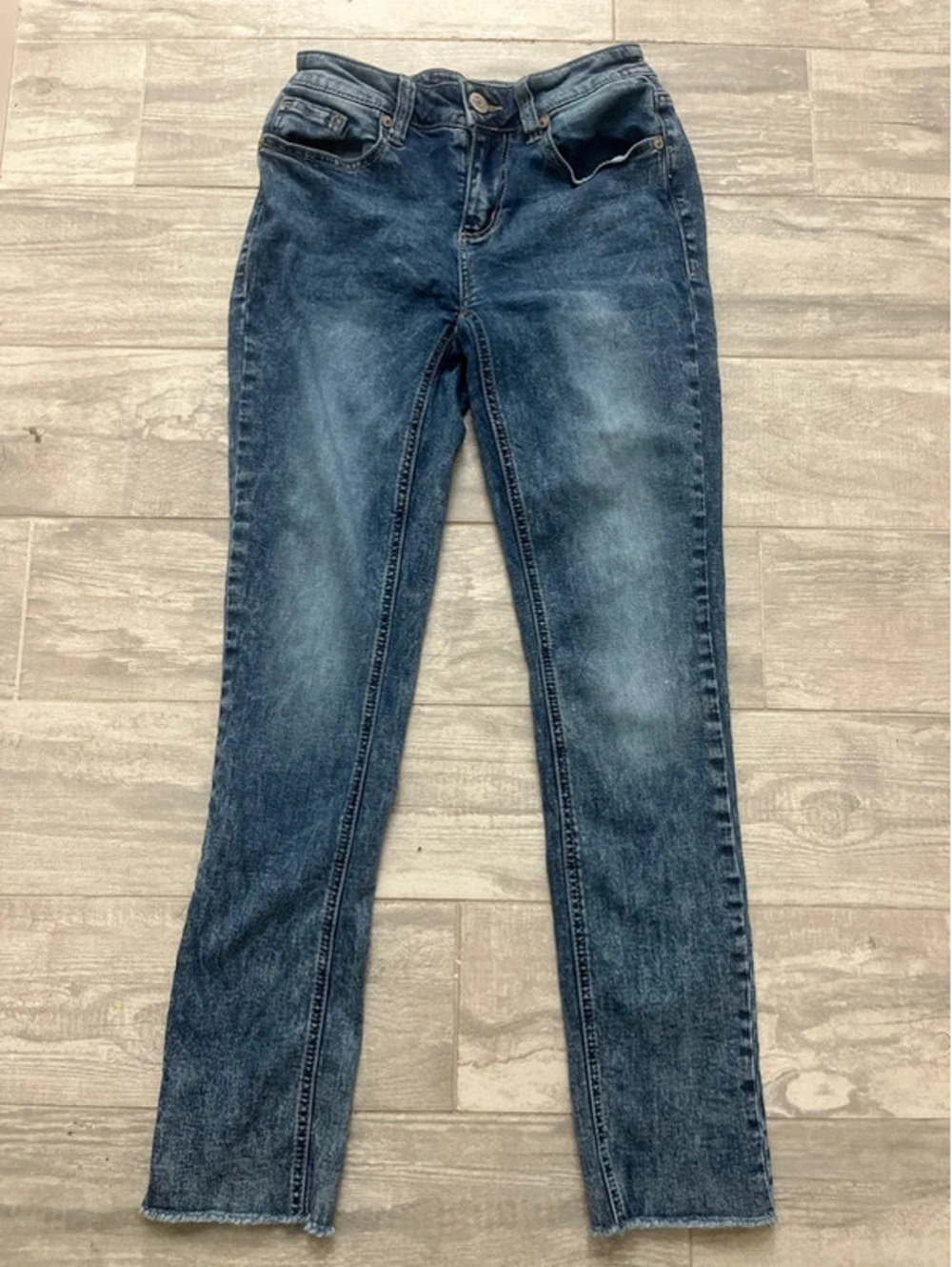 Seven7 Slim Jeans